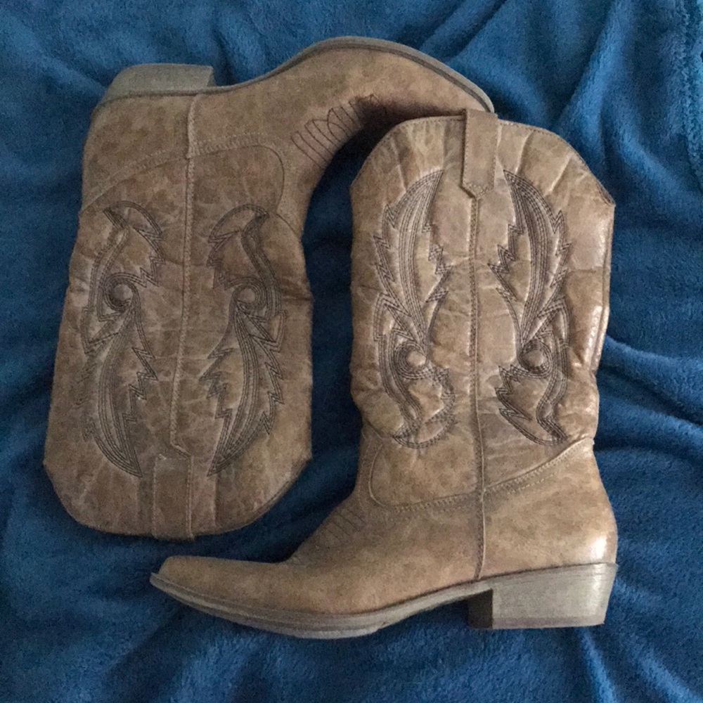 Boots